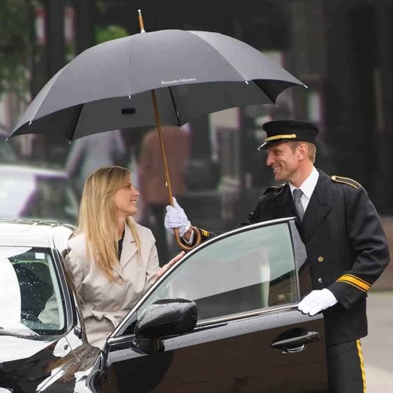 taxi service in Camberley